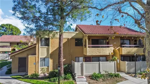 18750 Mandan St #1102, Canyon Country, CA 91351