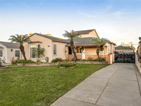 7820 Airlane Ave, Los Angeles, CA 90045