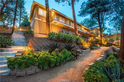 22757 Plummer St, Chatsworth, CA 91311