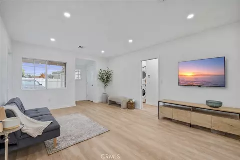 13279 Pierce St, Pacoima, CA 91331