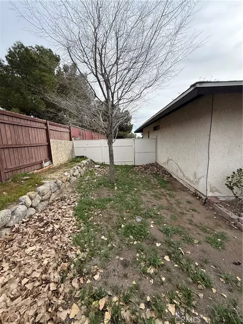 39044 162nd E, Palmdale, CA 93591 photo 5