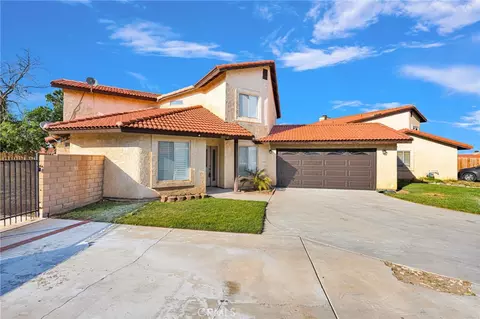 Exterior - 10352 Primrose Ct, Hesperia, CA 92345 photo 2 of 4