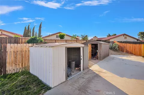 Exterior - 10352 Primrose Ct, Hesperia, CA 92345 photo 3 of 4