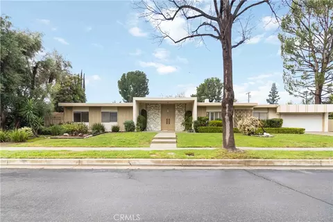 9827 Lasaine, Northridge, CA 91325