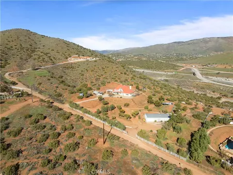 5419 Clanfield, Acton, CA 93510