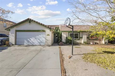 38651 28th St E, Palmdale, CA 93550