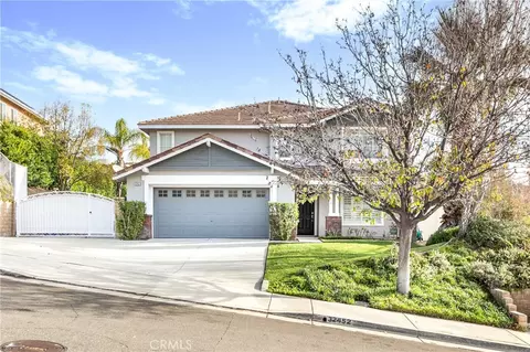 32452 Sierra Oak, Castaic, CA 91384