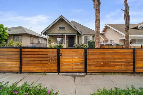 1320 W 50th St, Los Angeles, CA 90037