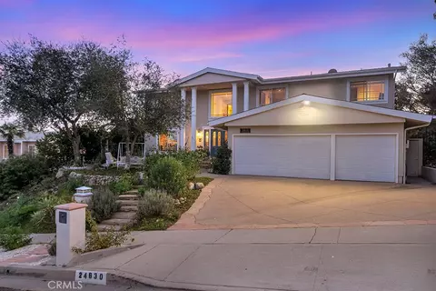 24630 Kittridge St, West Hills, CA 91307