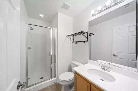 Bath - 33710 Sattui, Temecula, CA 92592 photo 6 of 9