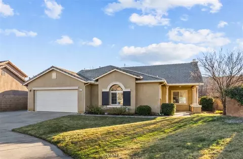 6652 Lacolle Pl, Lancaster, CA 93536