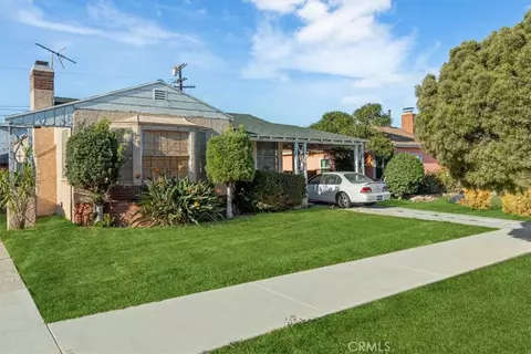 2007 W 94th St, Los Angeles, CA 90047