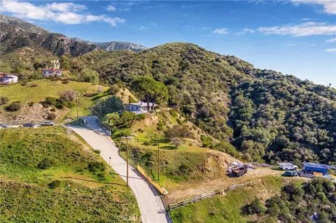 6134 Sister Elsie Dr, Tujunga, CA 91042