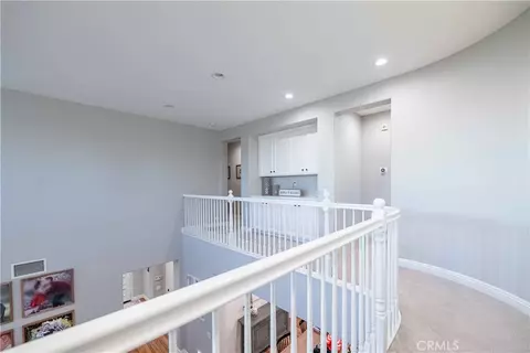 Entry Way - 3134 Griffon Ct, Simi Valley, CA 93065 photo 8 of 10