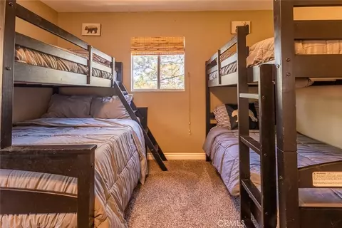 Bedroom - 846 Maple Ln, Sugarloaf, CA 92386 photo 2 of 2