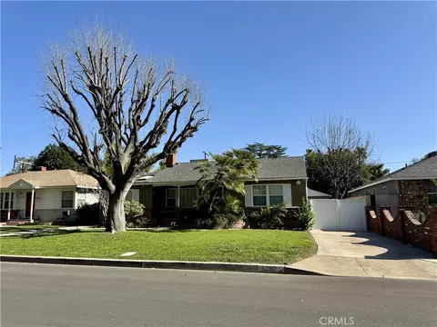 6552 Aqueduct Ave, Van Nuys, CA 91406