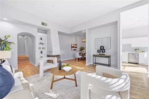 261 N Skyline, Thousand Oaks, CA 91362