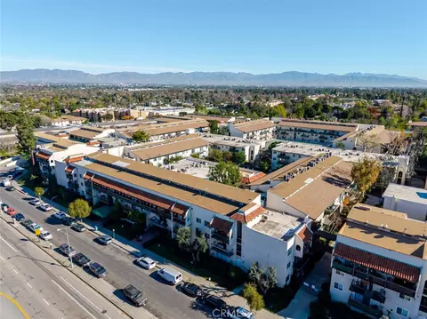 5460 White Oak Ave #C325, Encino, CA 91316