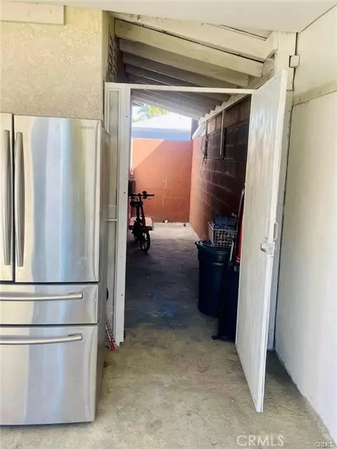 Entry Way - 10152 Stanwin, Arleta, CA 91331 photo 5 of 5