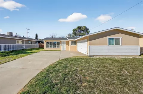 38249 Gunton, Palmdale, CA 93550