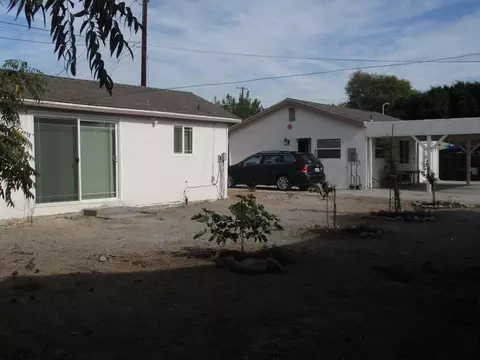Exterior - 10756 N Haddon Ave, Pacoima, CA 91331 photo 5 of 6