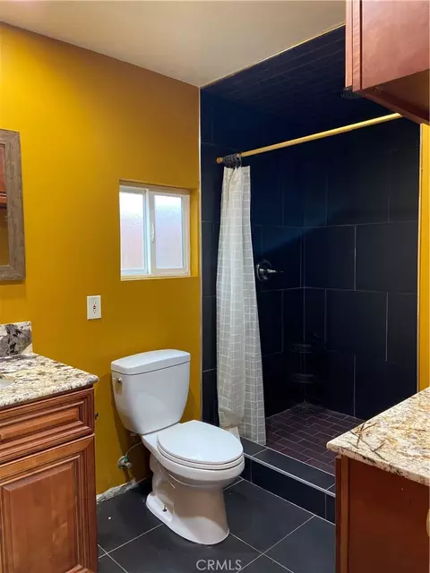 Bath - 10756 N Haddon Ave, Pacoima, CA 91331 photo 1 of 3