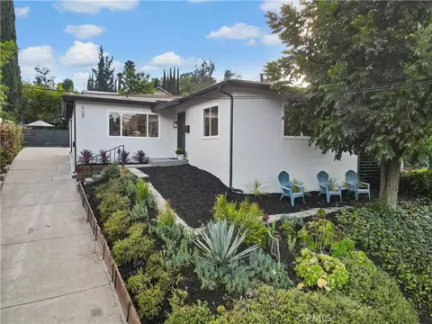 925 El Paso, Highland Park, CA 90042