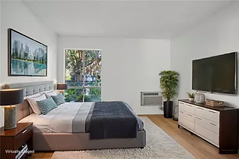 Bedroom - 7890 E Spg #2G, Long Beach, CA 90815 photo 1 of 1