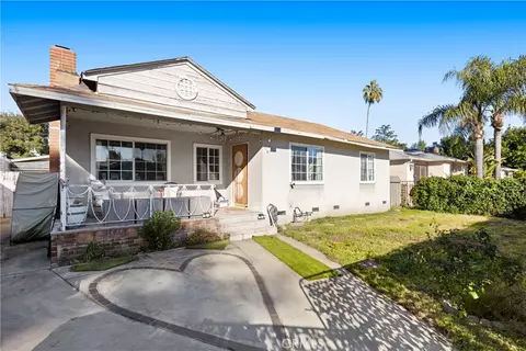 17415 Collins St, Encino, CA 91316
