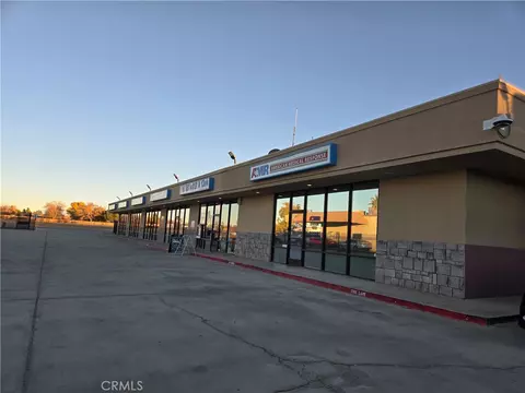 Exterior - 40525 166th E, Lancaster, CA 93535 photo 4 of 10