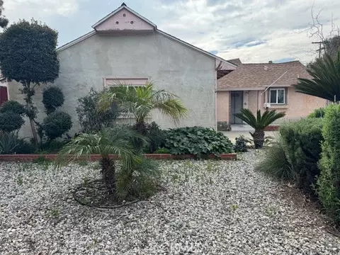 17460 Keswick St, Northridge, CA 91325