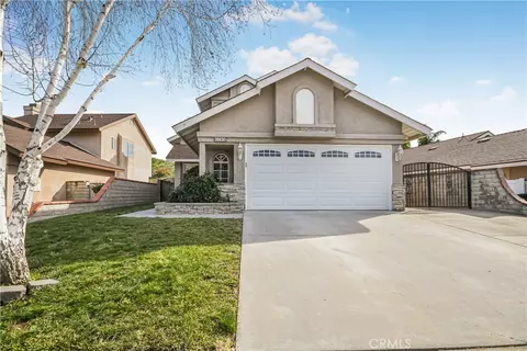 28830 Startree, Santa Clarita, CA 91390