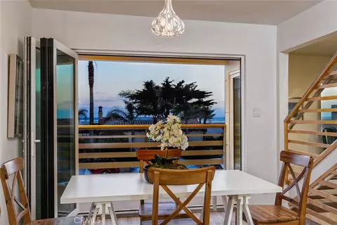 Dining - 3124 Ocean Dr, Oxnard, CA 93035 photo 4 of 5