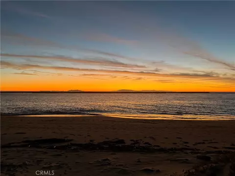 View/Area - 3124 Ocean Dr, Oxnard, CA 93035 photo 6 of 6