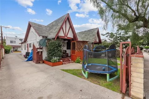 943 W 65th St, Los Angeles, CA 90044