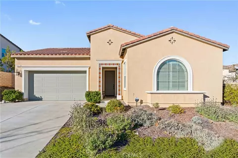 18619 Cedar Crest Dr, Canyon Country, CA 91387