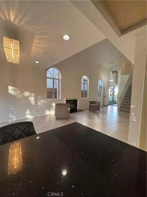 9213 Independence Way, North Hills, CA 91343