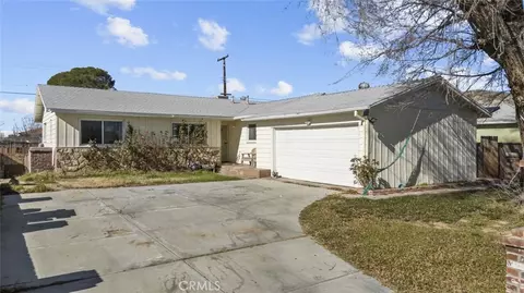 3355 Camden St, Rosamond, CA 93560