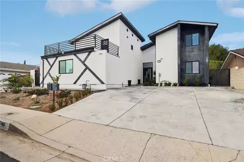 17465 Tuscan Dr, Granada Hills, CA 91344