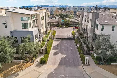 19531 W Cardigan Dr, Northridge, CA 91324