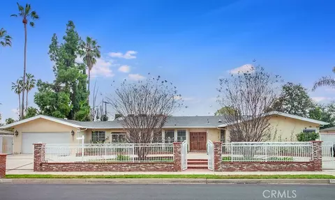 19128 Prairie St, Northridge, CA 91324