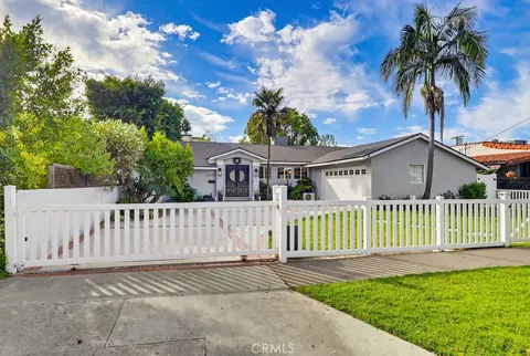 12308 La Maida St, Valley Village, CA 91607
