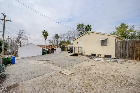 Exterior - 7025 Day St, Tujunga, CA 91042 photo 4 of 9