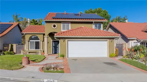20549 Romar Ln, Saugus, CA 91350