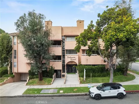 435 E Valencia Ave #201, Burbank, CA 91501