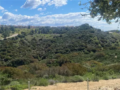 2 Coya Trl, Chatsworth, CA 91311 photo 15