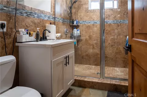 Bath - 6930 Balcom, Reseda, CA 91335 photo 1 of 6