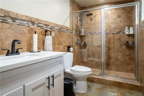 Bath - 6930 Balcom, Reseda, CA 91335 photo 6 of 6