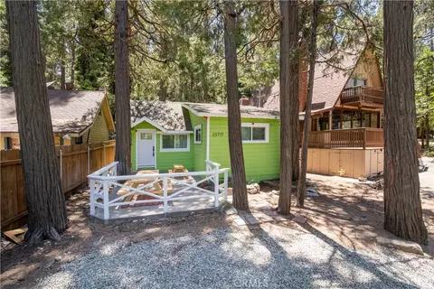 Exterior - 23777 Pioneer Camp Rd, Crestline, CA 92325 photo 3 of 4