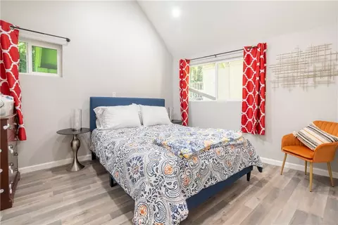 Bedroom - 23777 Pioneer Camp Rd, Crestline, CA 92325 photo 3 of 6